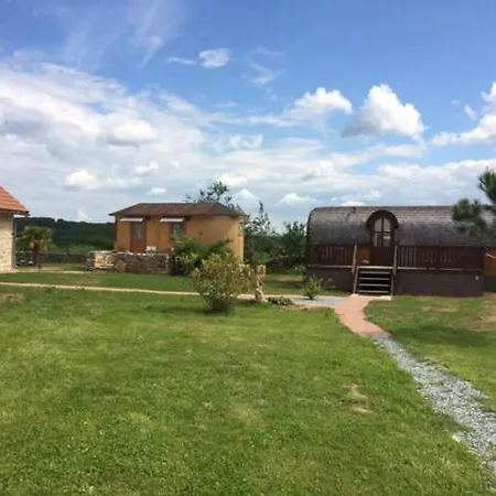 Εξοχικό σπίτι Roulotte Au Domaine Du Bouygues Salvagnac-Cajarc