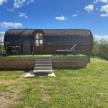 Roulotte Au Domaine Du Bouygues *